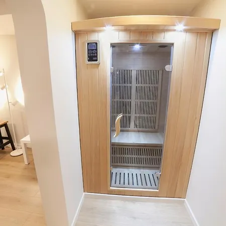 Prestigeloc - 3 Studios Au Choix - 2 Avec Sauna Prive Gratuit, 1 Avec 3 Couchages, Centre-Ville Orléans Exterior photo